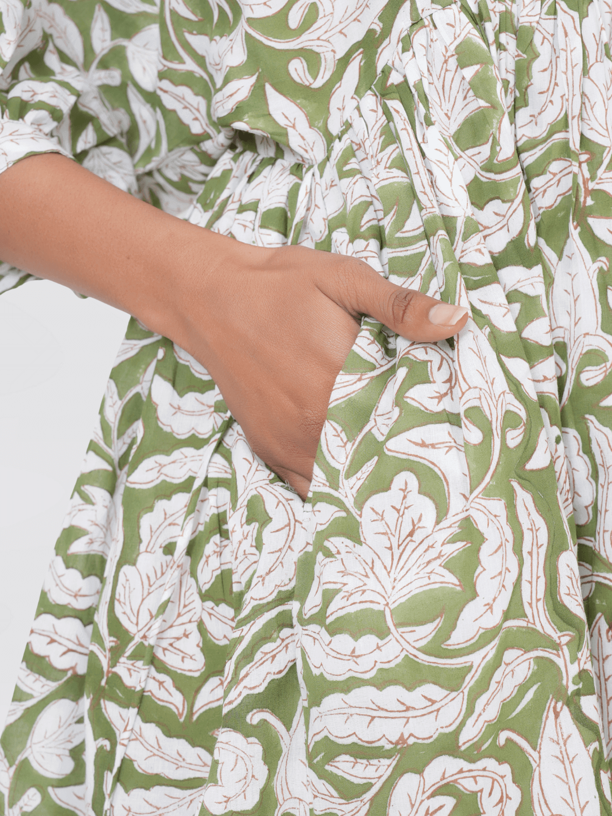 green-white-leaf-hand-block-print-cotton-mini-doi-dress-4