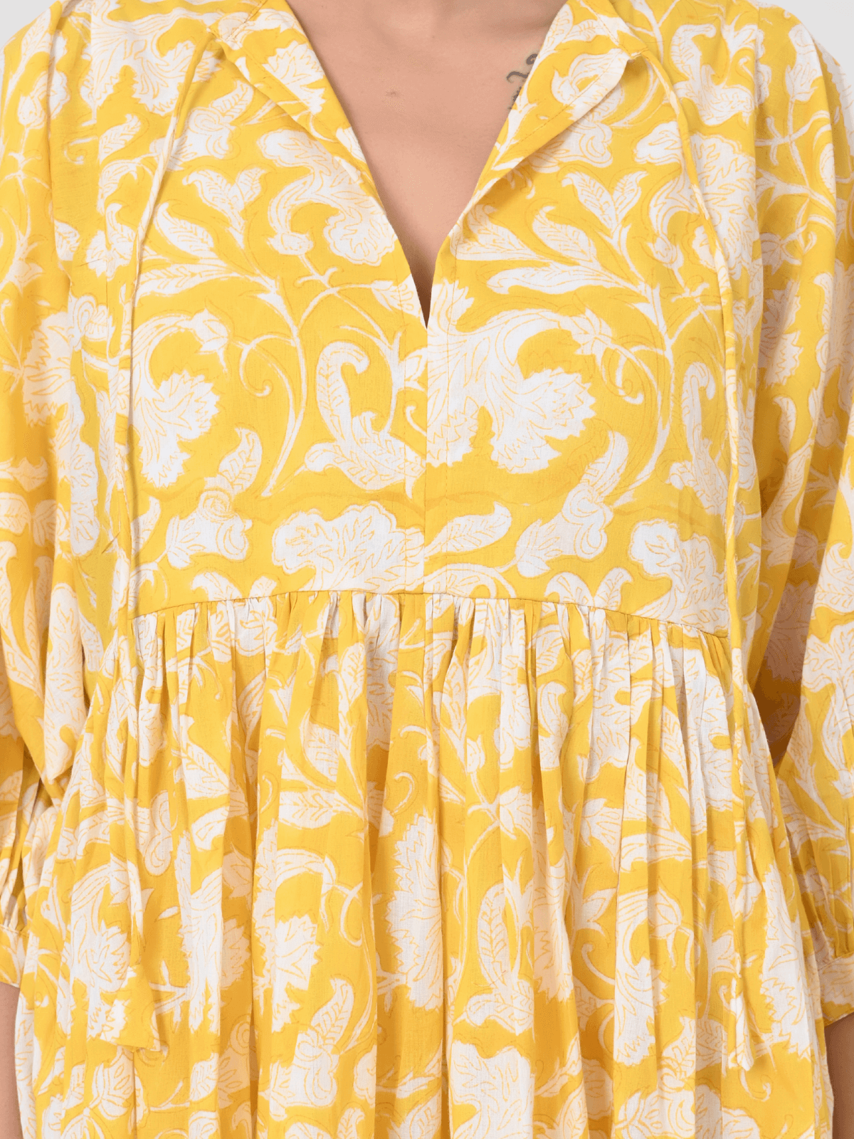 yellow-floral-print-cotton-maxi-doi-dress-3